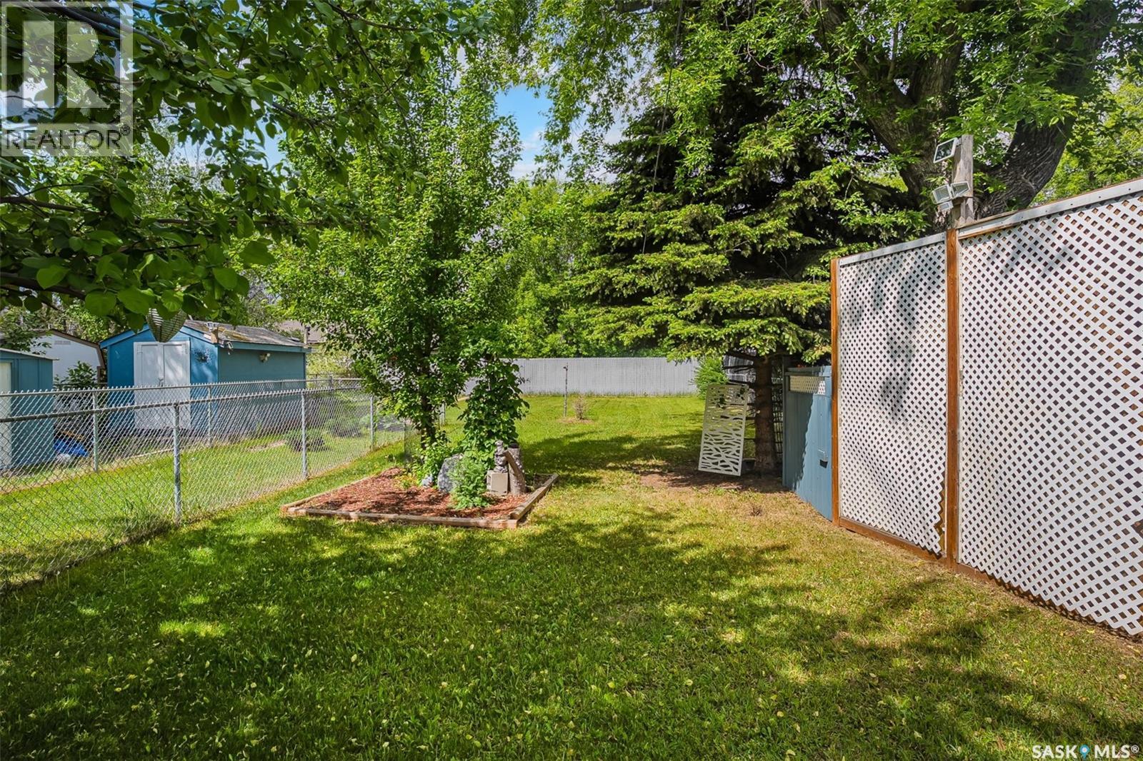421 P AVENUE N — photo 33