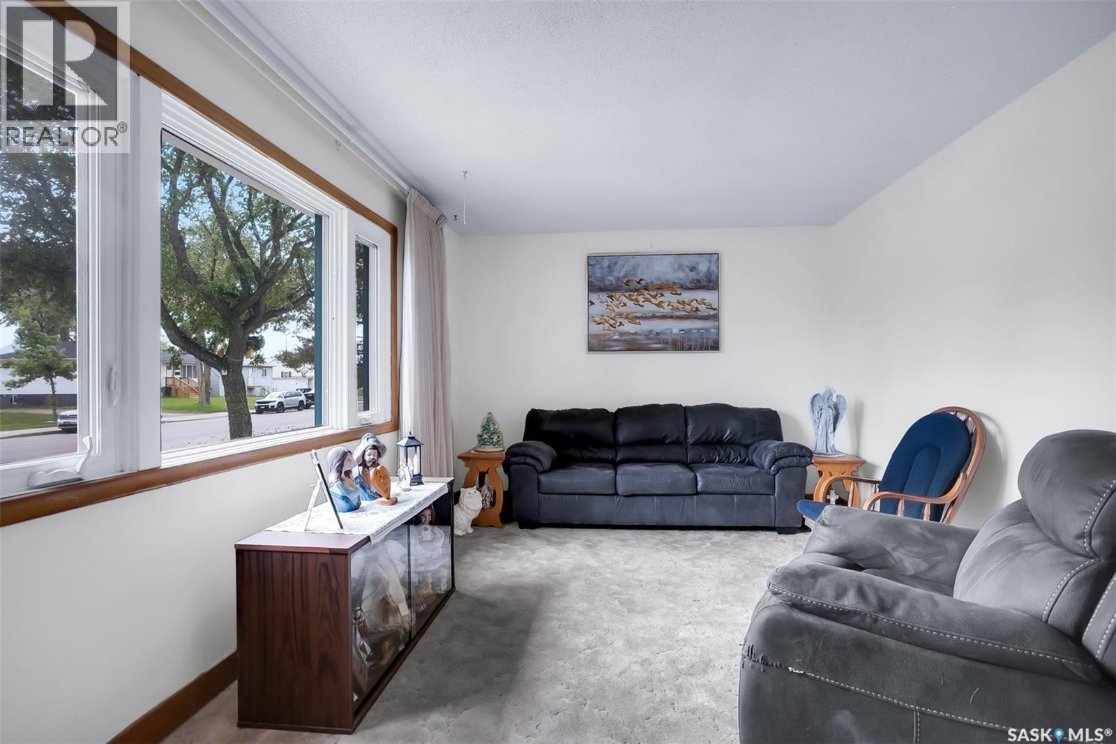 421 P AVENUE N - photo 4