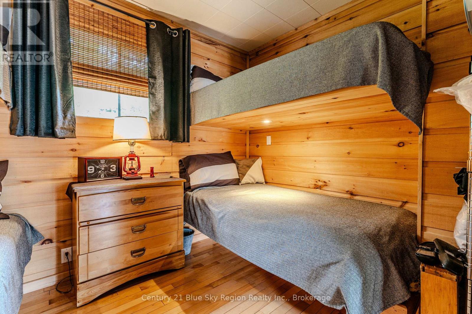 10385 RABBIT LAKE - 24