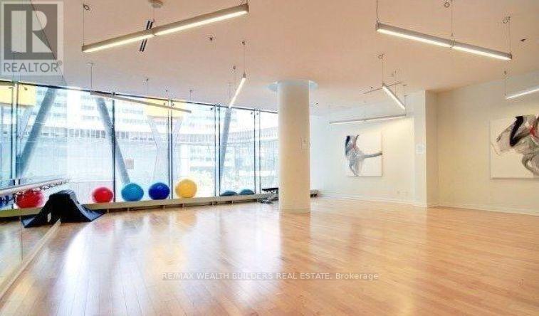 #1403 12 YORK STREET - 16