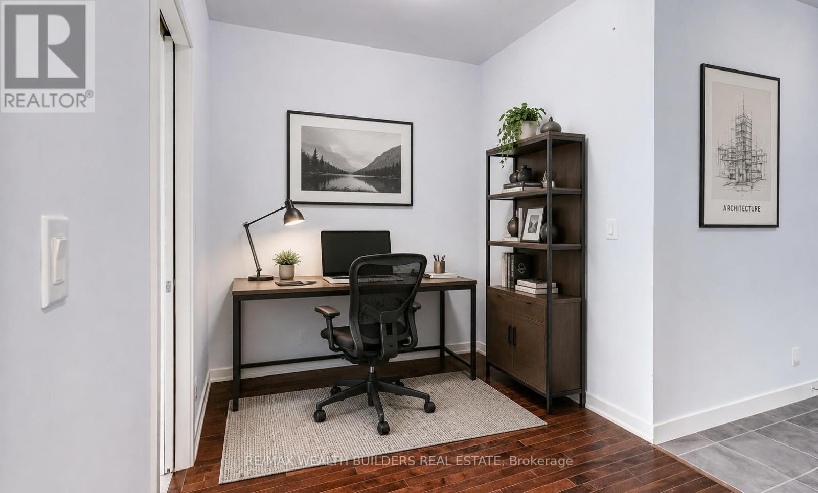 #1403 12 YORK STREET - 4
