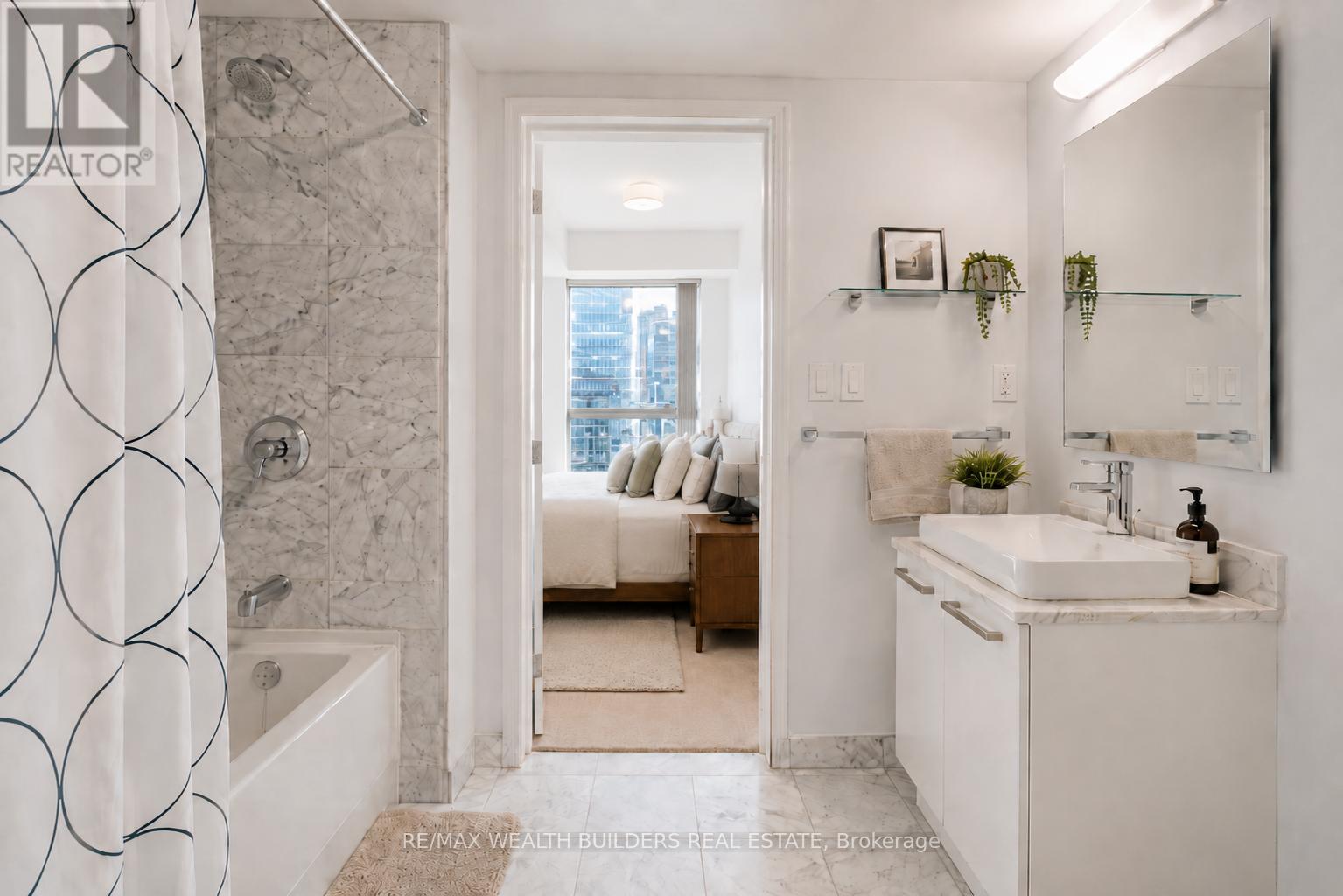 #1403 12 YORK STREET - 6