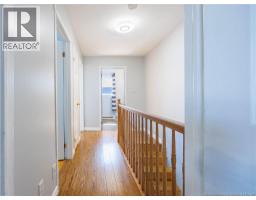72 Martindale Drive, photo 18