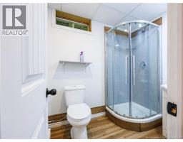 72 Martindale Drive, photo 24