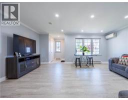 72 Martindale Drive, photo 6