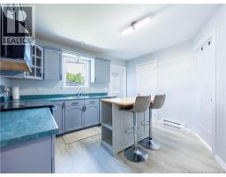 72 Martindale Drive, photo 10