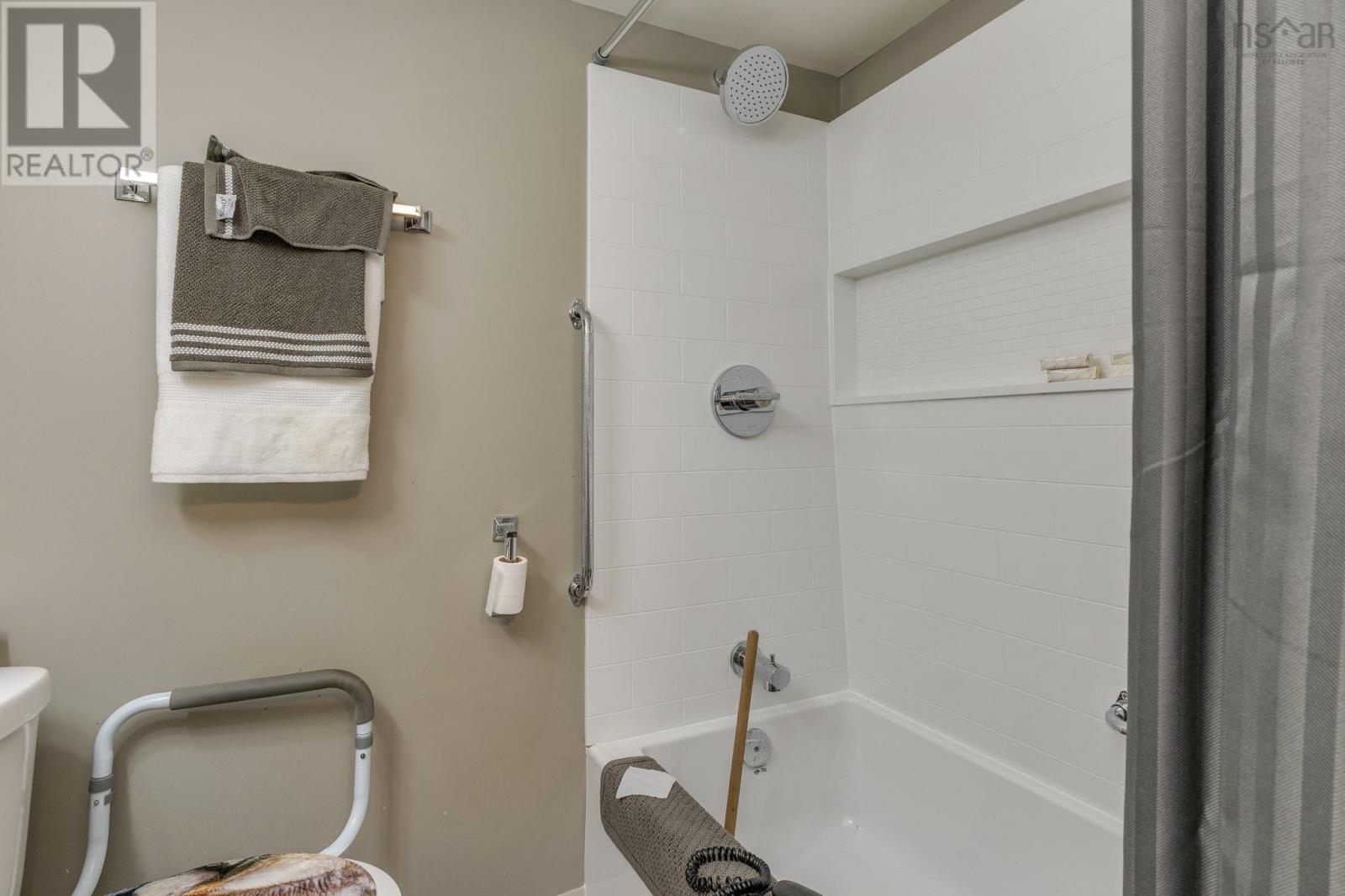 Property 28 of 44 of 47 Prince Street