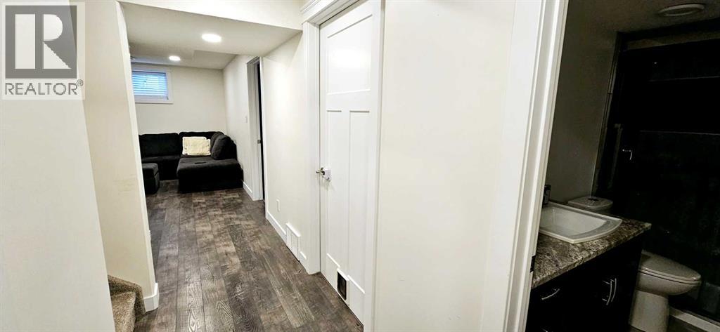 8869 96 Avenue - 31
