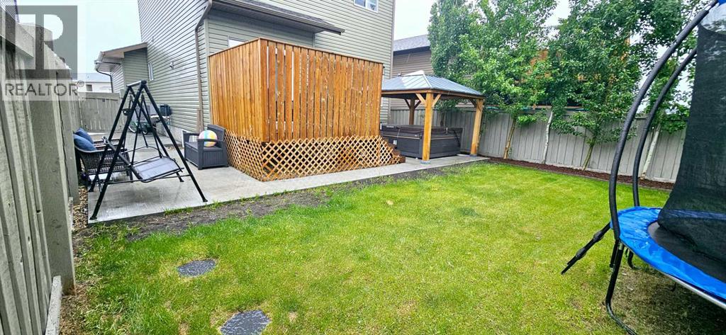 8869 96 Avenue — photo 43