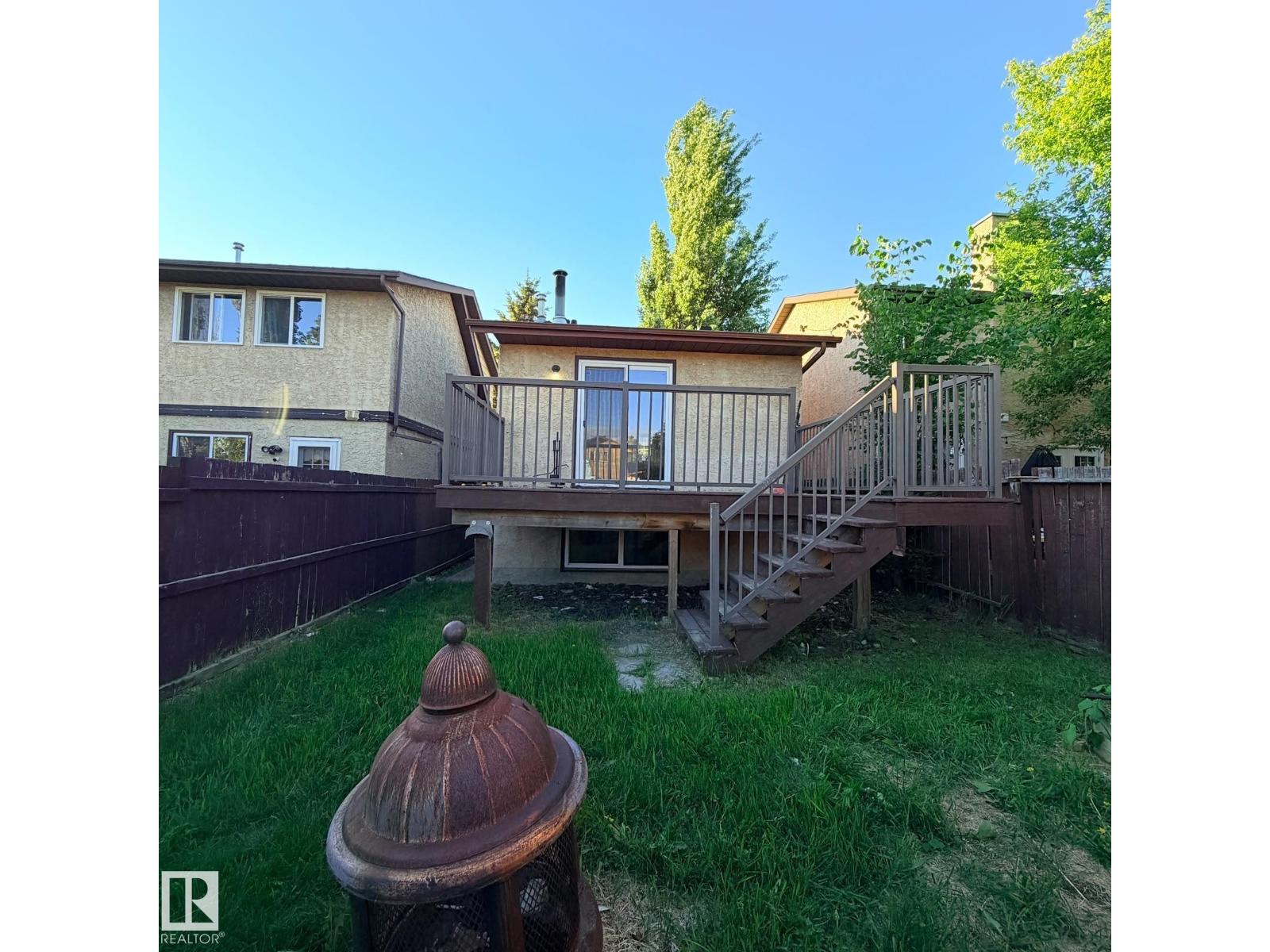3609 43 AV NW — photo 24