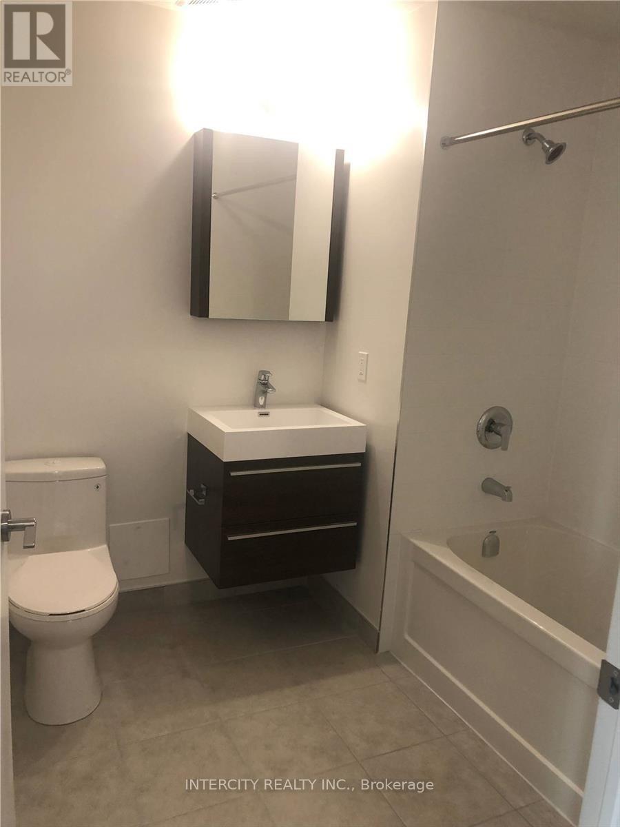 #813A 10 ROUGE VALLEY DRIVE - 10