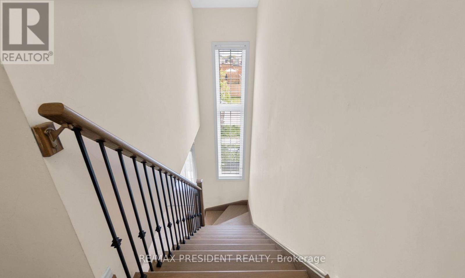 25 SEANESY DRIVE - 6