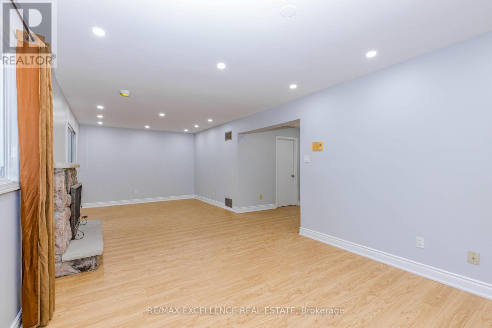 15 MAIDSTONE CRESCENT - 22