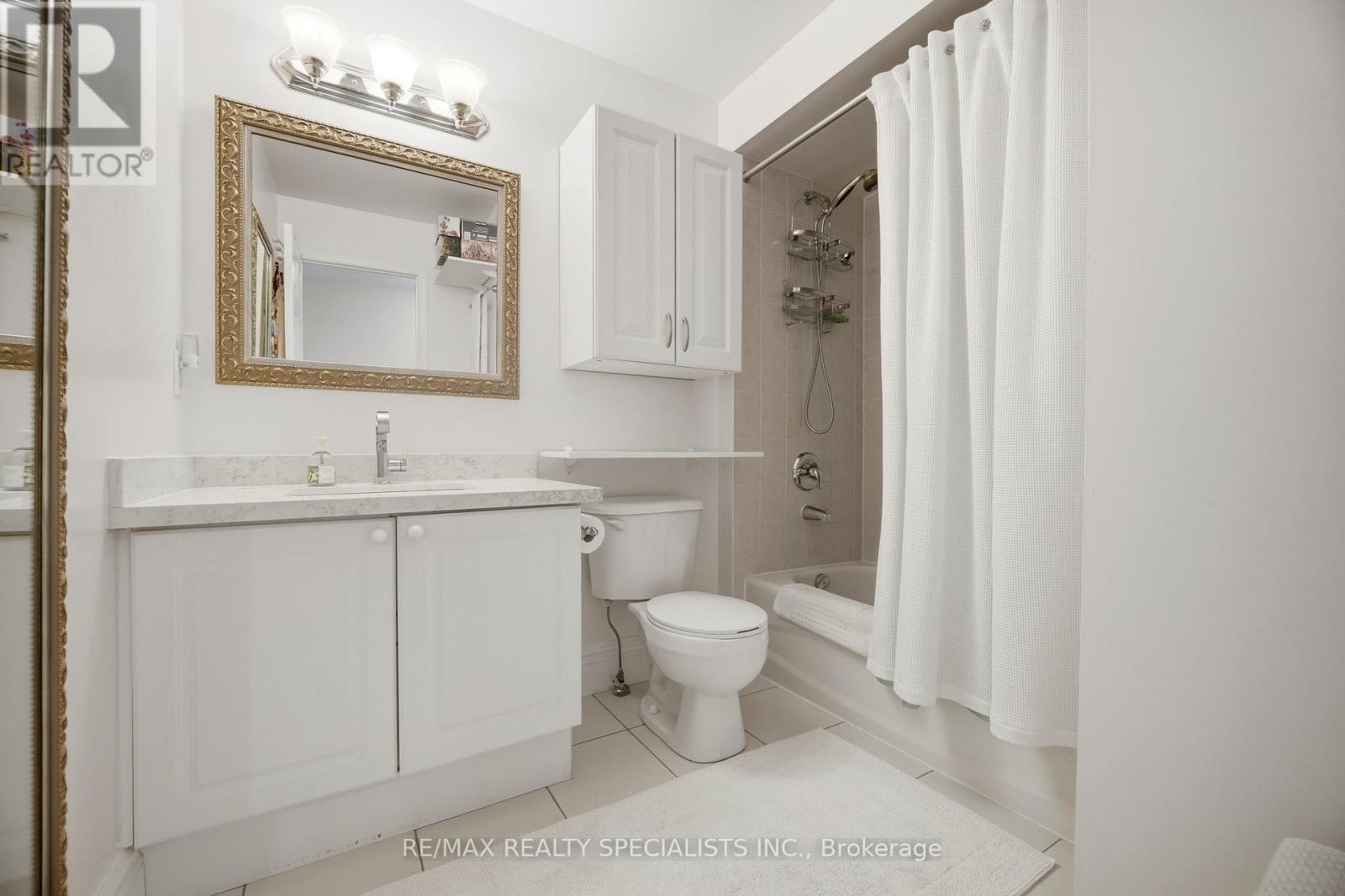 #1 3071 TREADWELLS DRIVE - 29