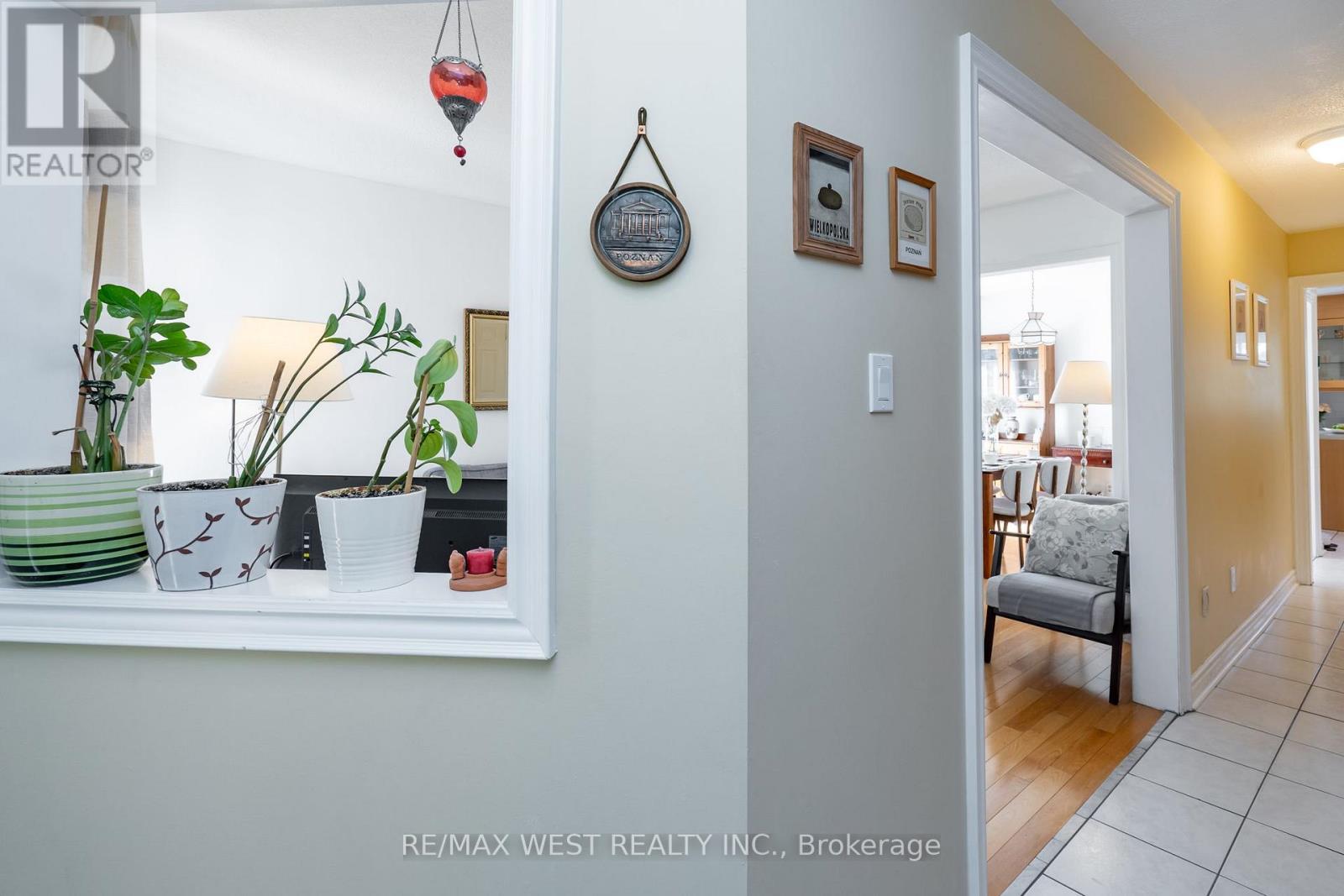 1216 LEEWOOD DRIVE - 7
