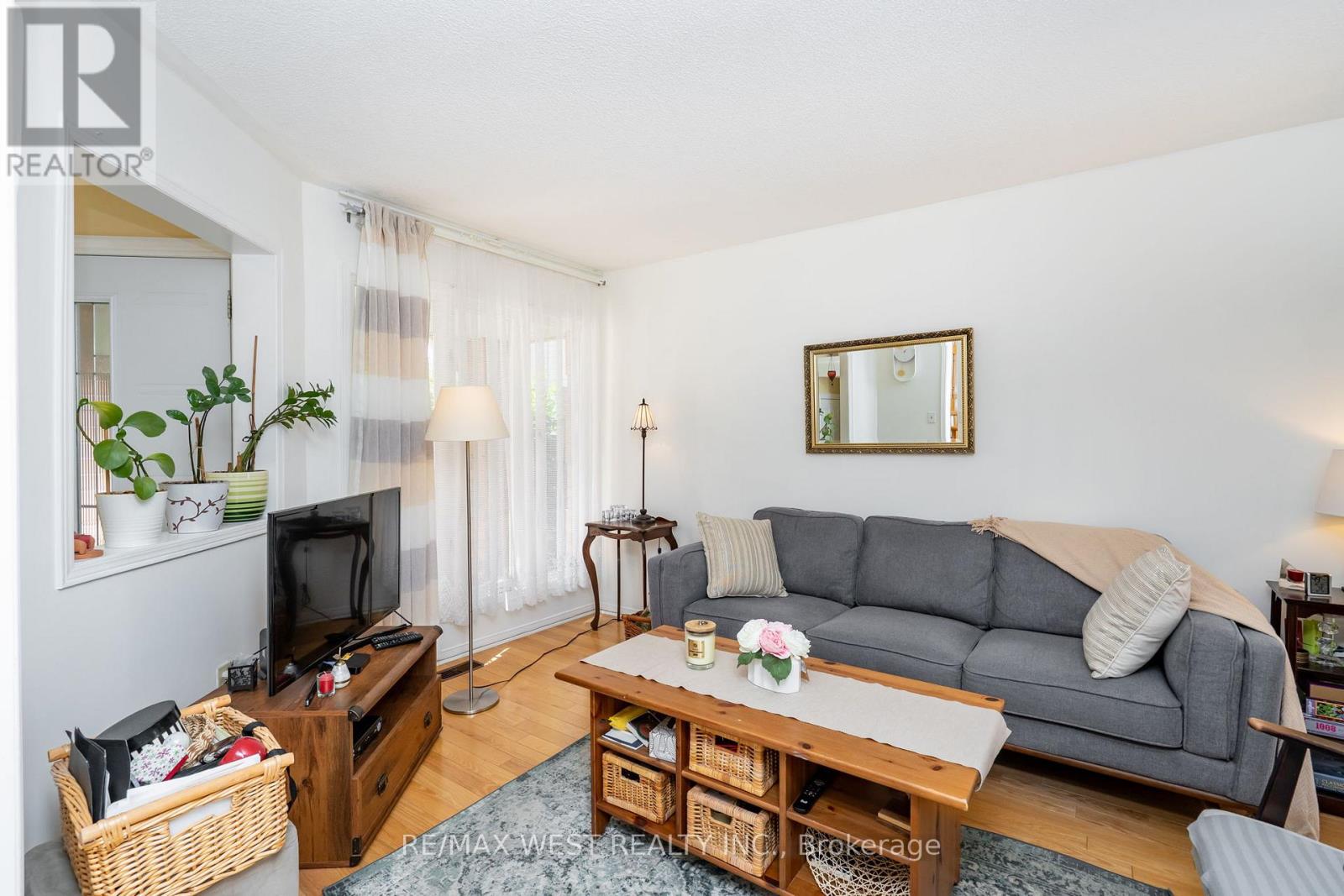 1216 LEEWOOD DRIVE - 8