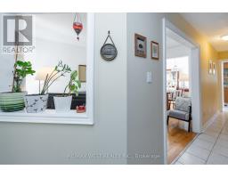 1216 Leewood Drive, Oakville, ON L6M3B3 Photo 37