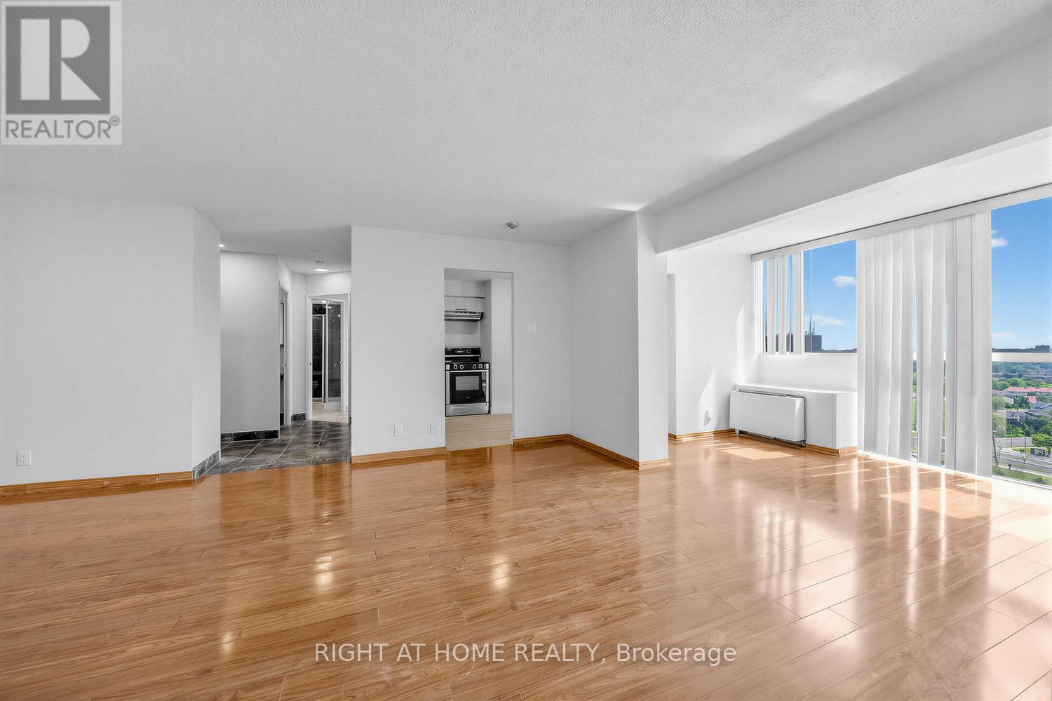 #1711 41 MARKBROOK LANE - 7