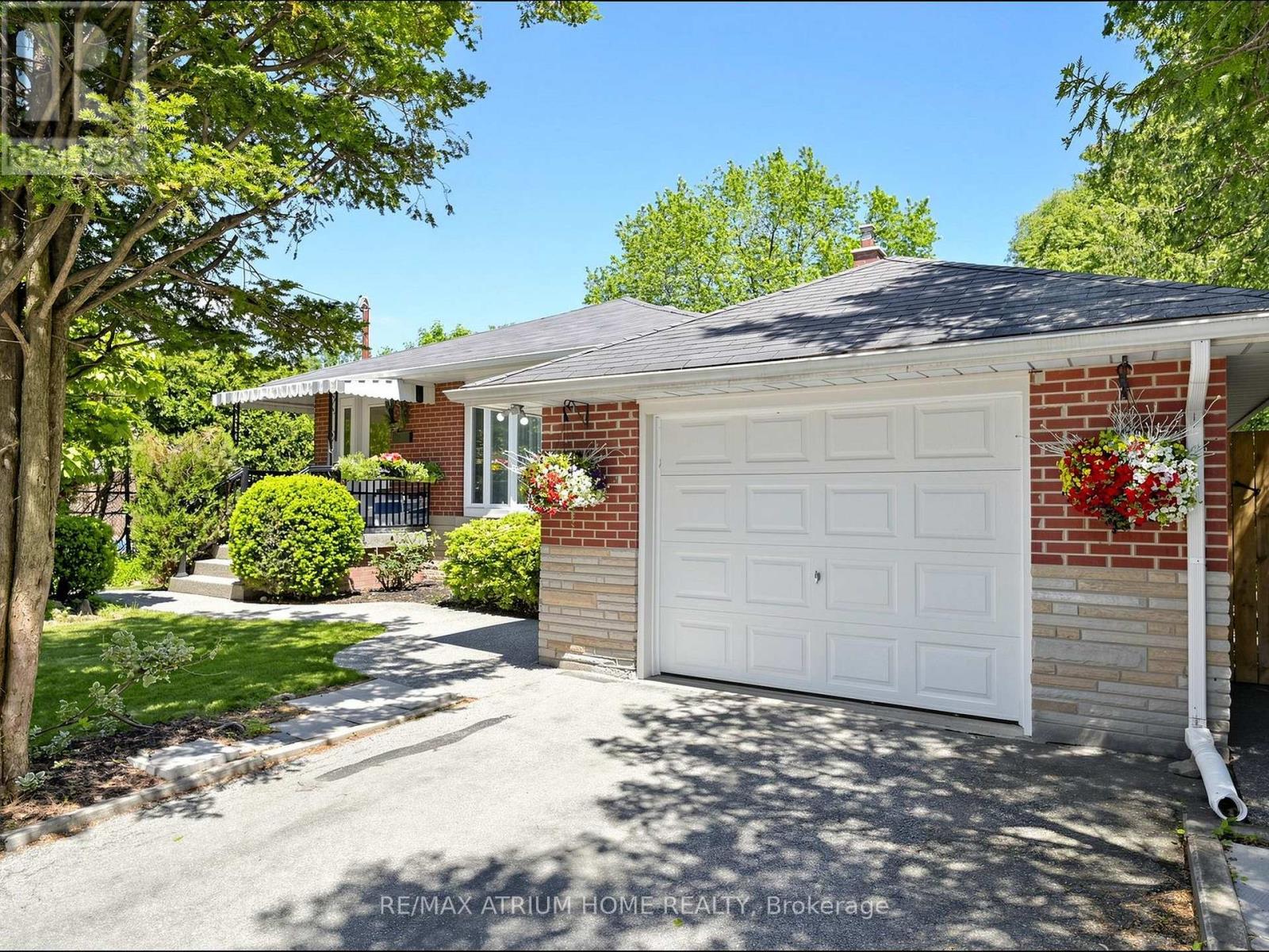 606 PARKSIDE DRIVE - 1