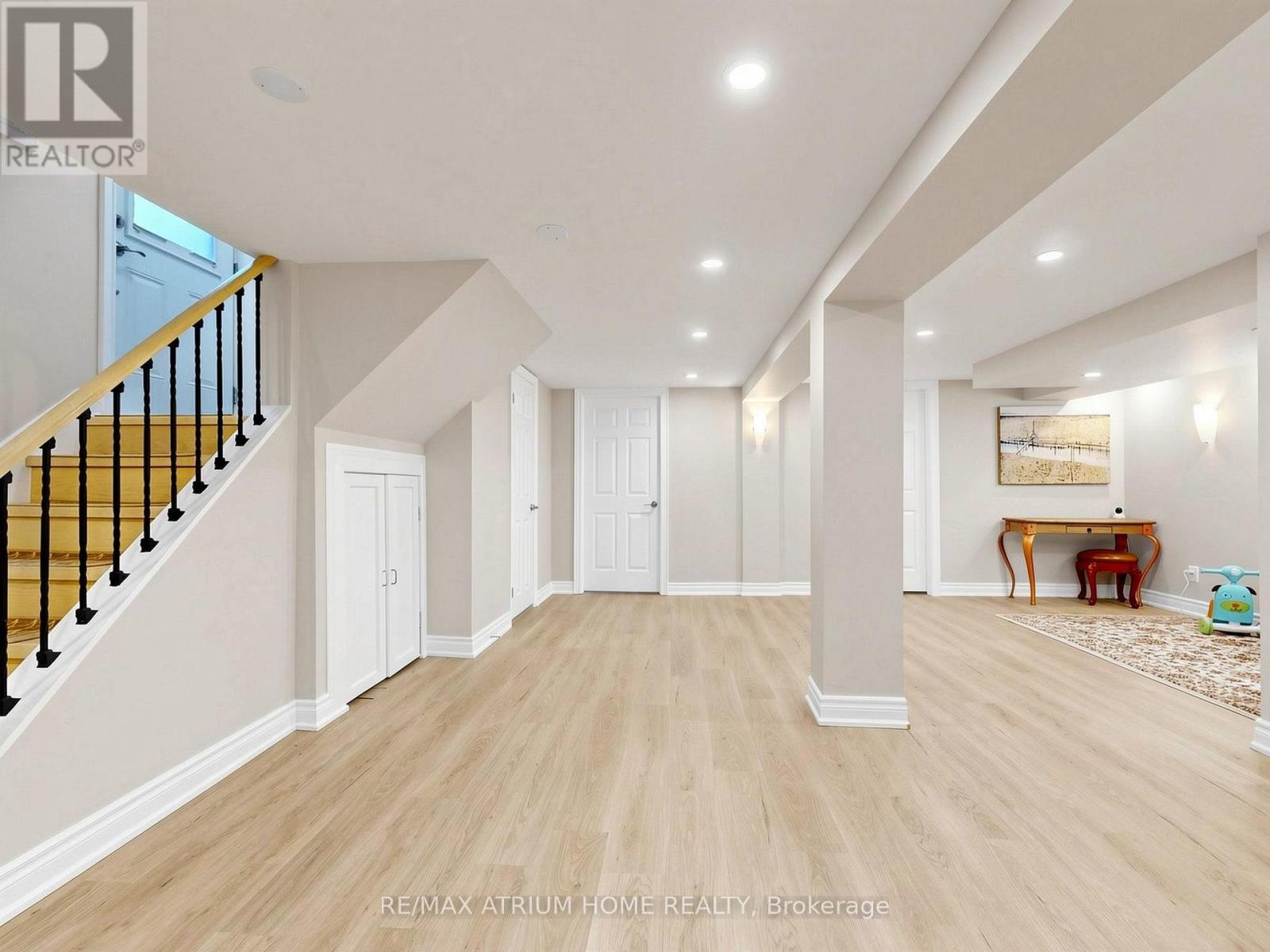 606 PARKSIDE DRIVE - 15