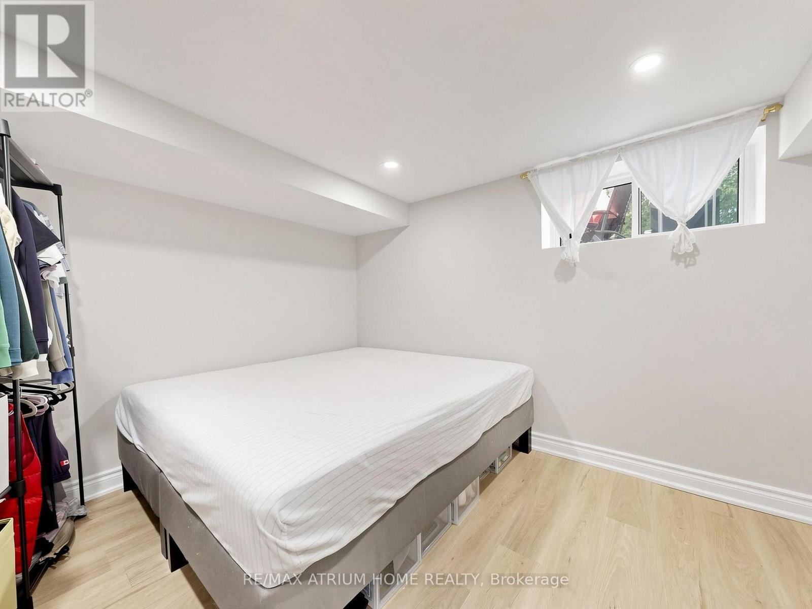 606 PARKSIDE DRIVE - 16