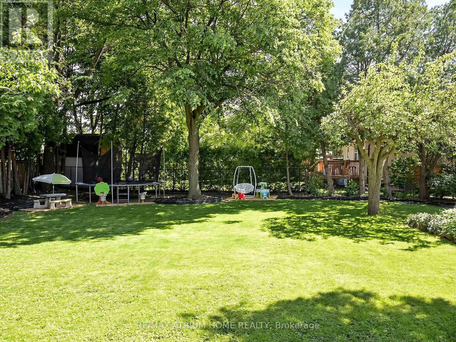 606 PARKSIDE DRIVE - 19