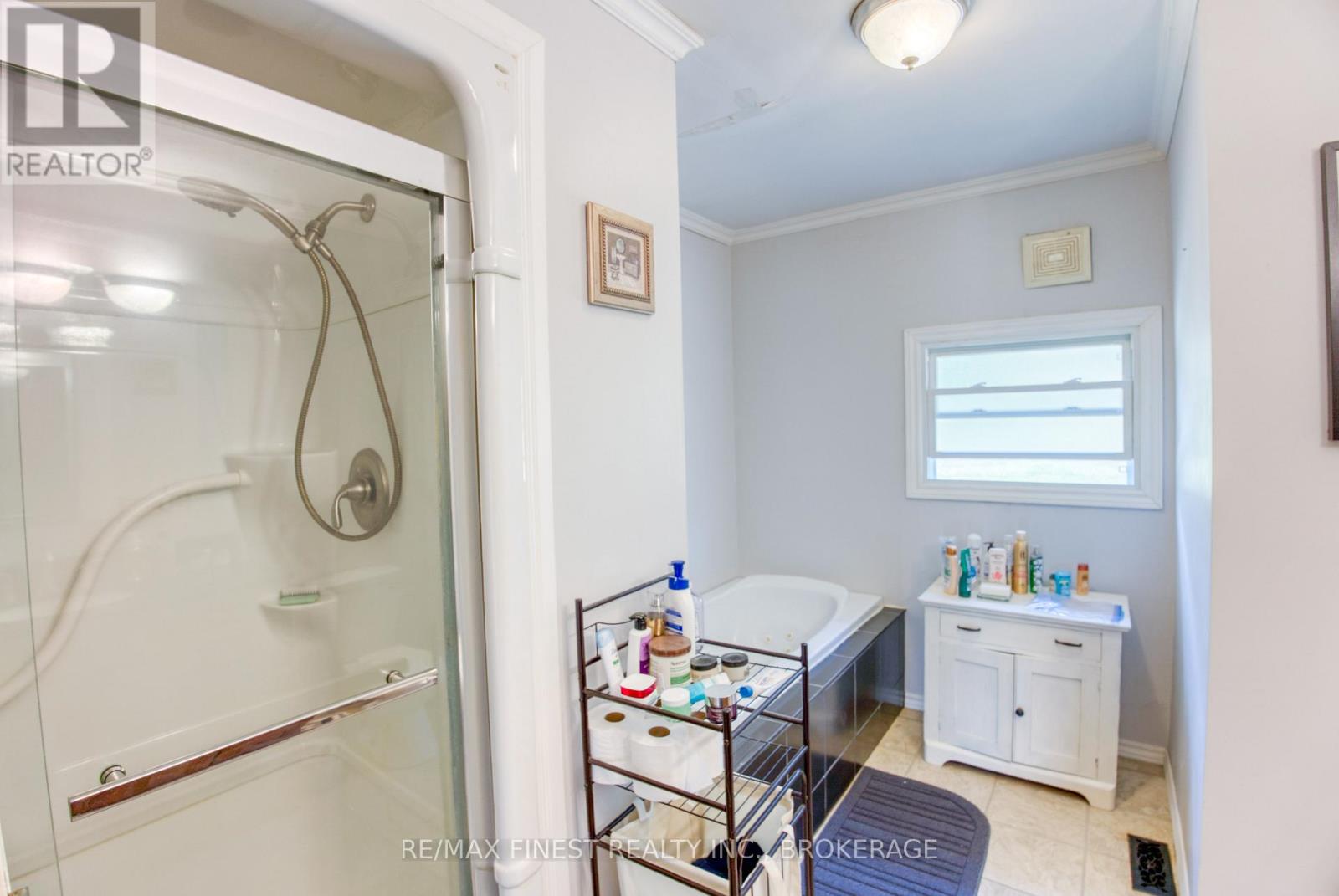 1286 BROCK ROAD - 25