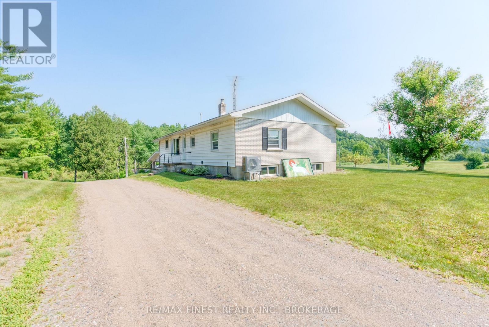 1286 BROCK ROAD - 3