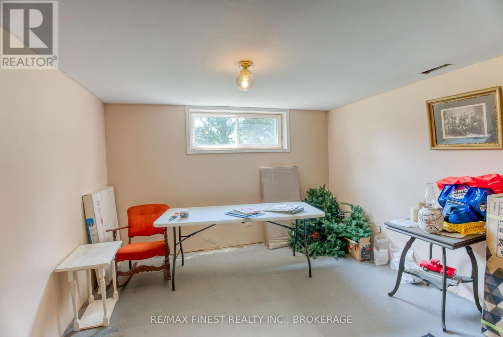 1286 BROCK ROAD - 31