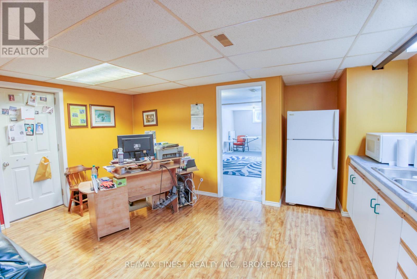 1286 BROCK ROAD - 34