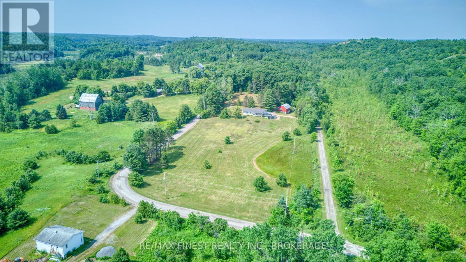 1286 BROCK ROAD - 43