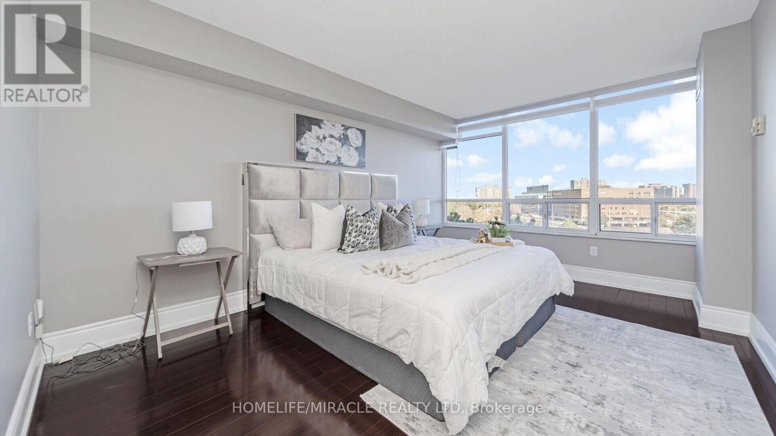 #510 22 HANOVER ROAD - 23
