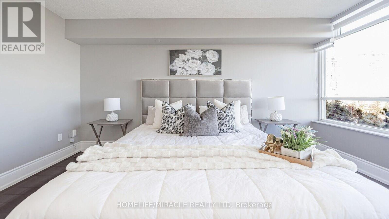 #510 22 HANOVER ROAD - 24