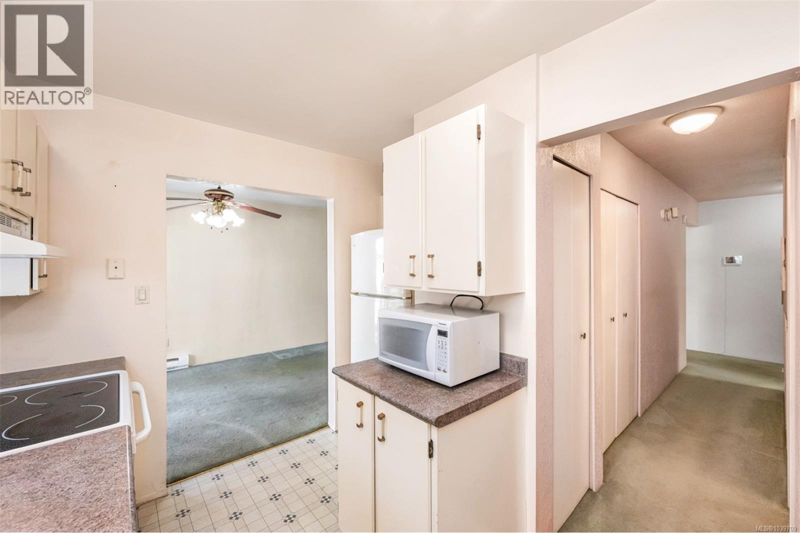630 Dobson Rd - 22