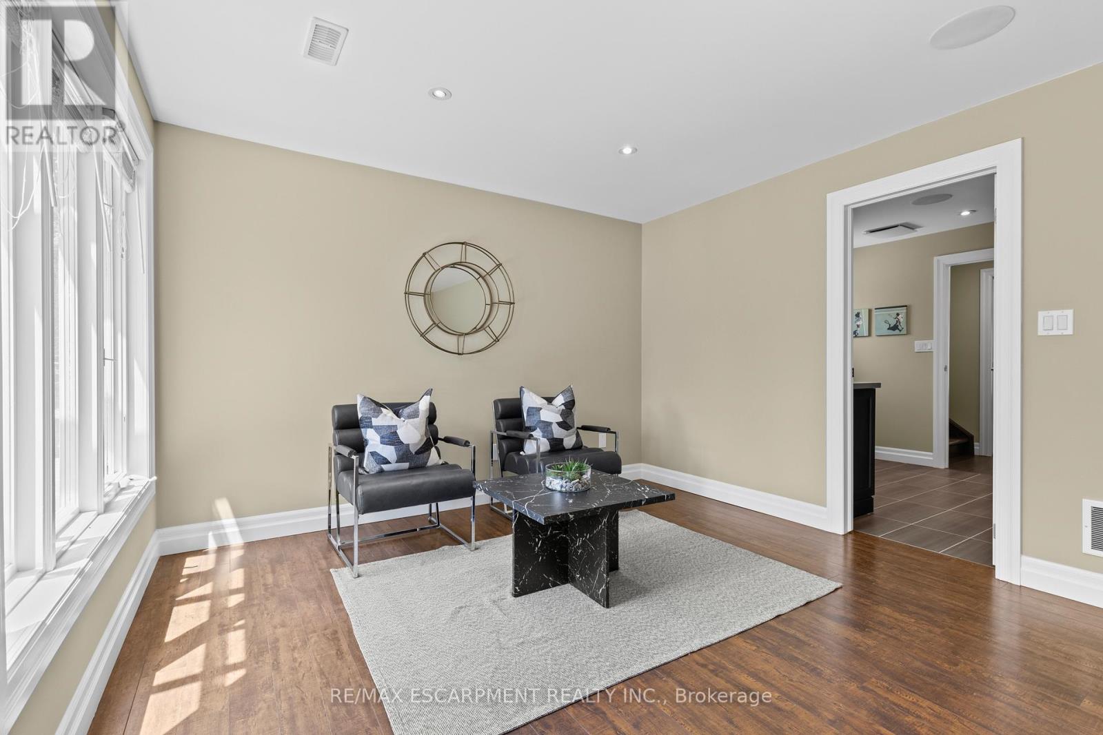 404 HAMILTON DRIVE - 20