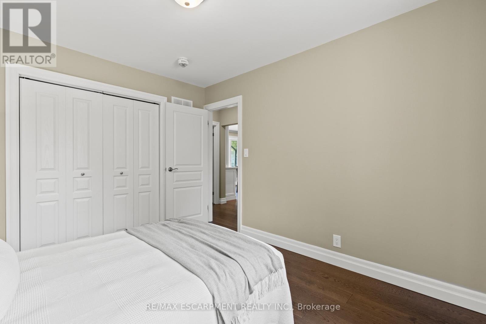 404 HAMILTON DRIVE - Image 26