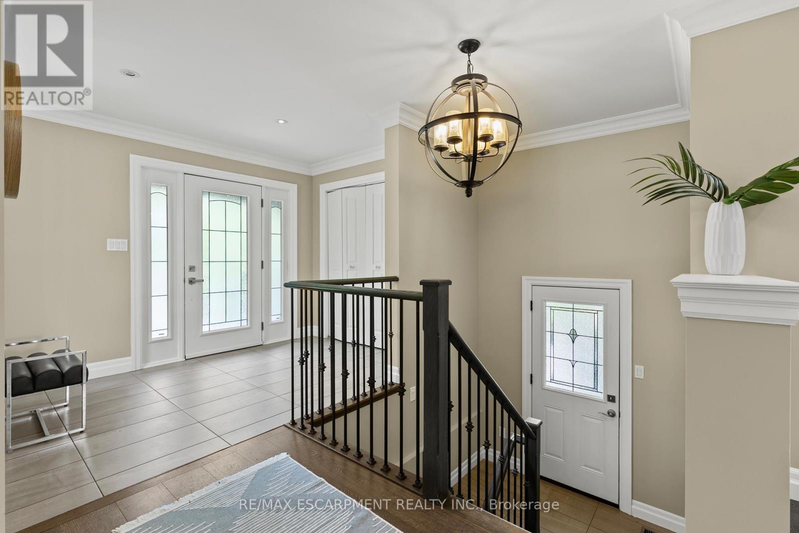 404 HAMILTON DRIVE - Image 5