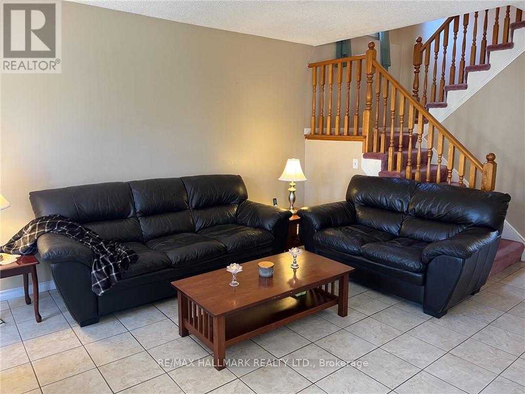 108 BROUGHTON AVENUE - 9