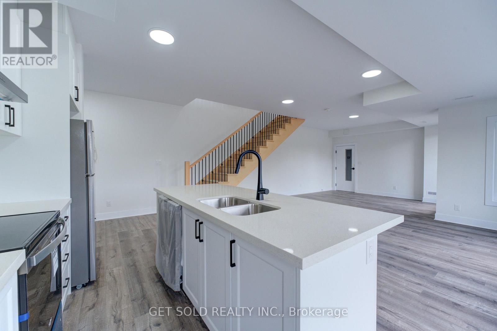 #10 6701 THOROLD STONE ROAD - 5