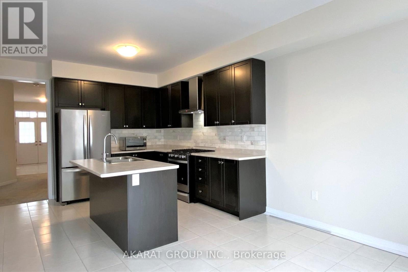 6 DOREEN DRIVE - Image 16