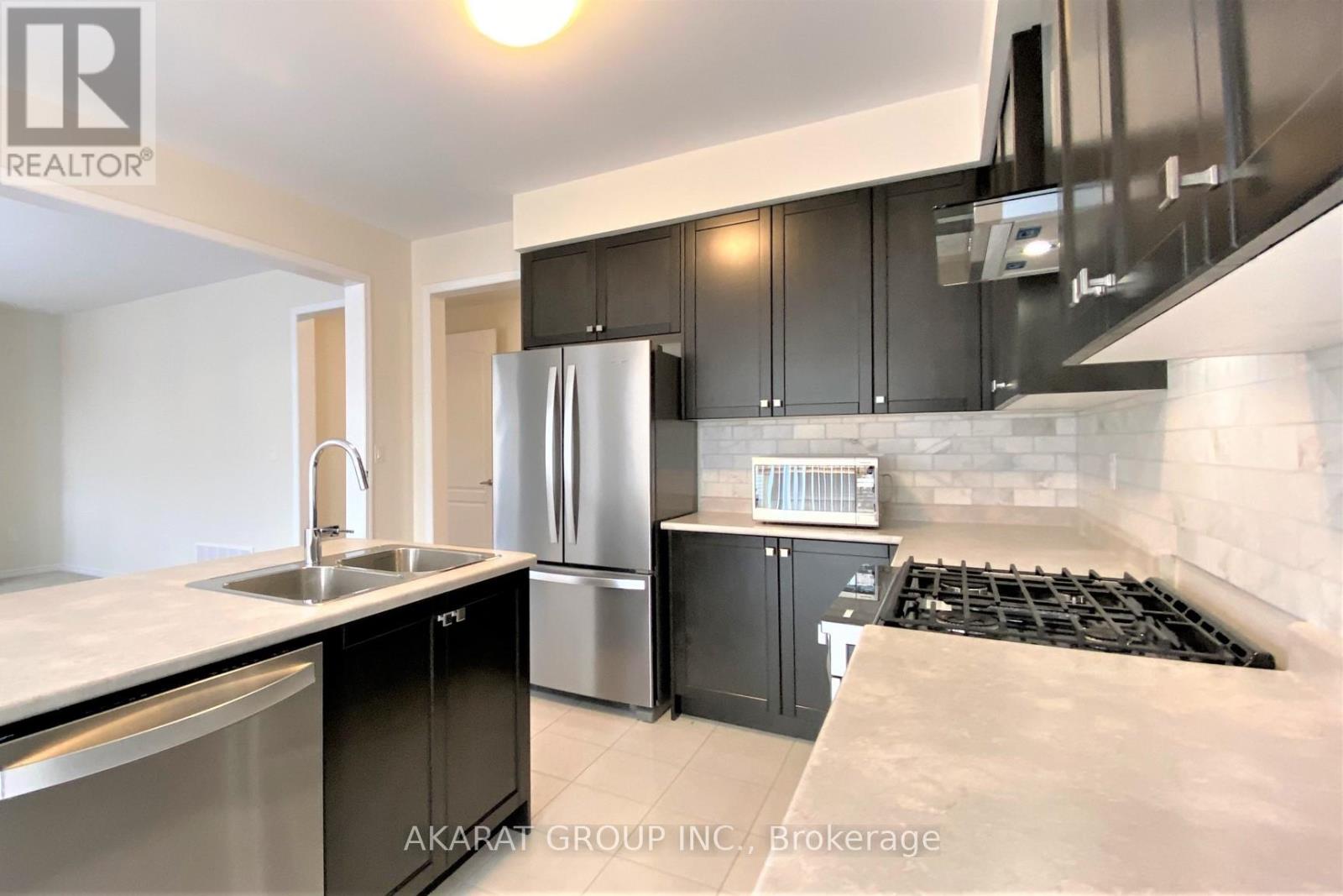 6 DOREEN DRIVE - Image 19