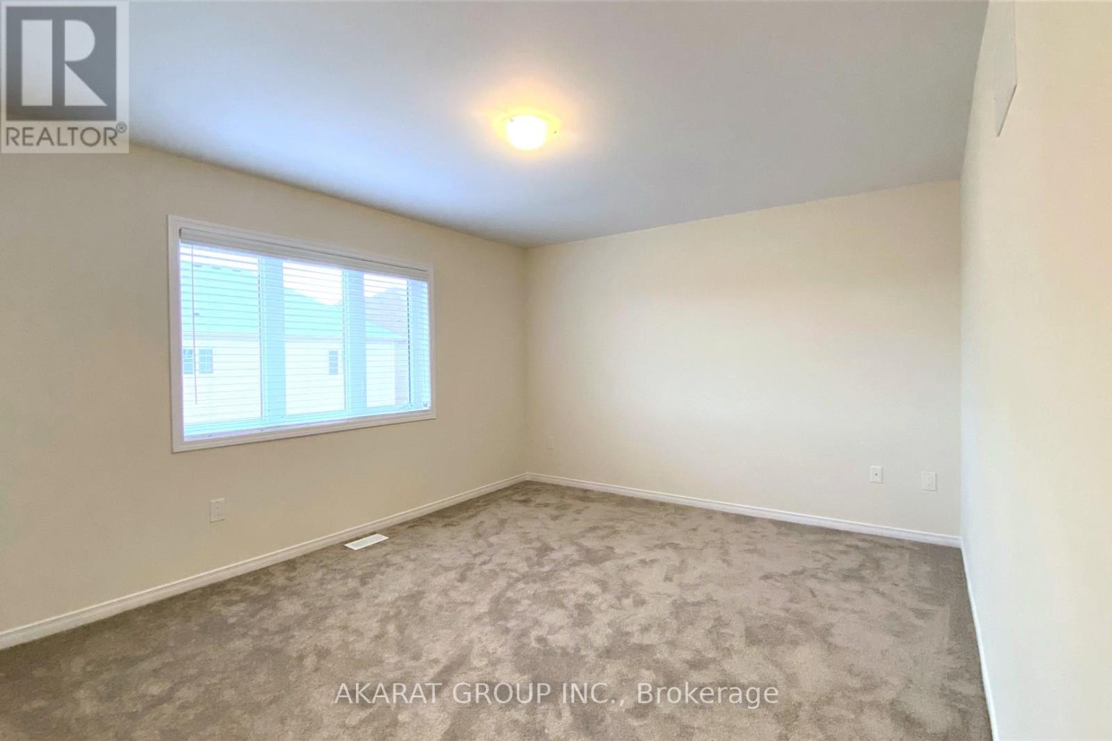 6 DOREEN DRIVE - Image 24