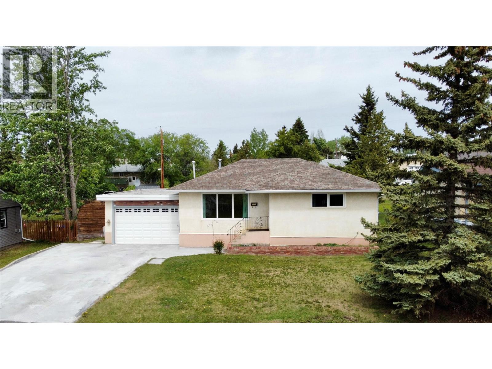 1008 95 Avenue - 1