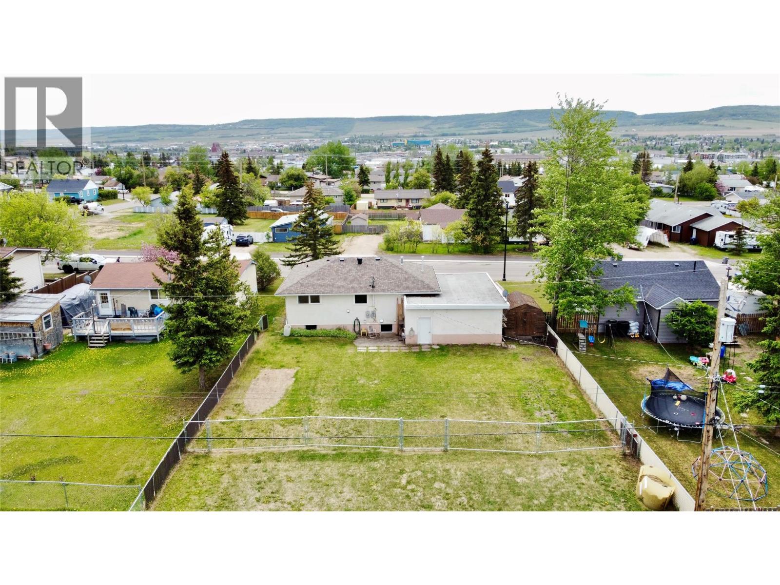 1008 95 Avenue - 30