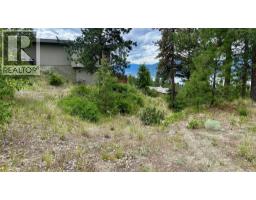 3451 Arawana Road, Naramata, BC V0H1N1 Photo 15
