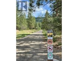3451 Arawana Road, Naramata, BC V0H1N1 Photo 18