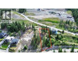 3451 Arawana Road, Naramata, BC V0H1N1 Photo 6
