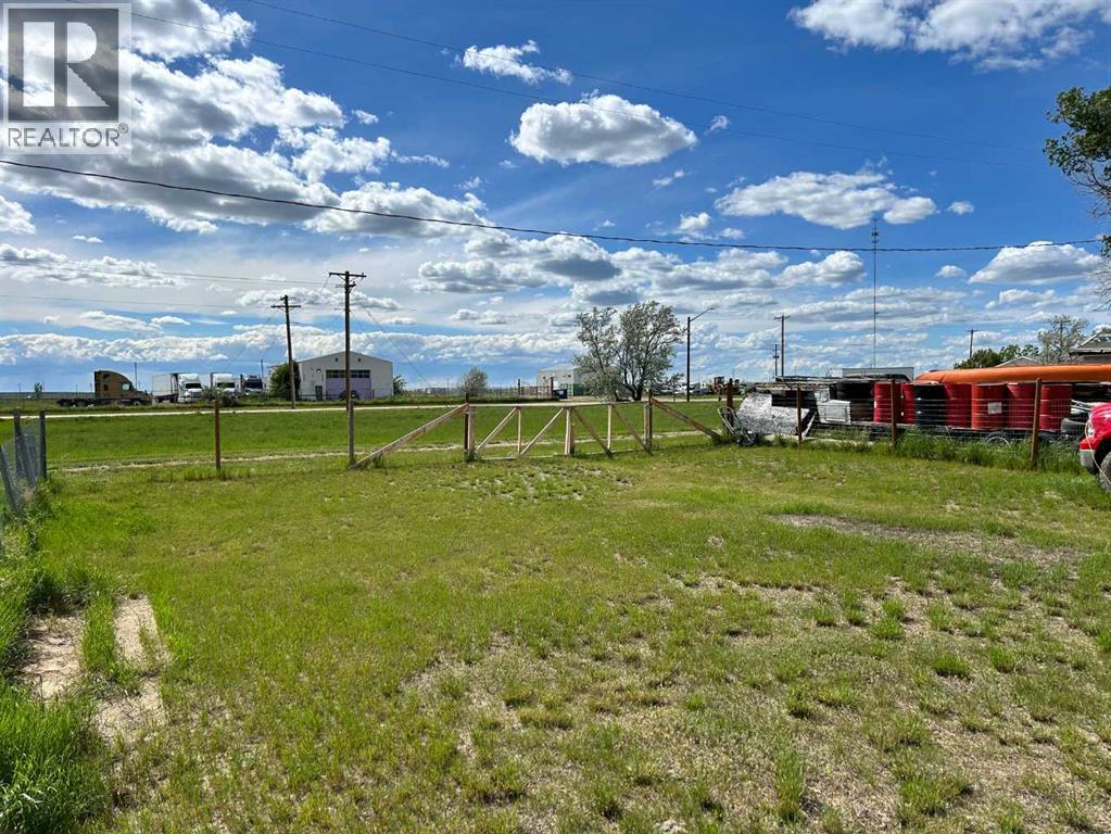 441 2 Street - photo 4