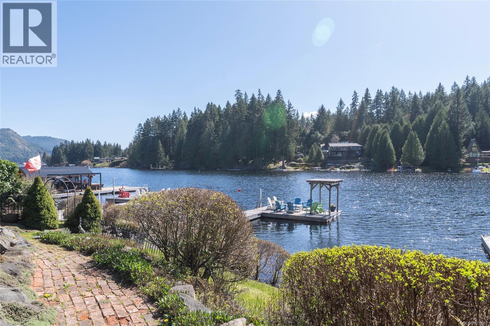 2308 Renfrew Rd - 10