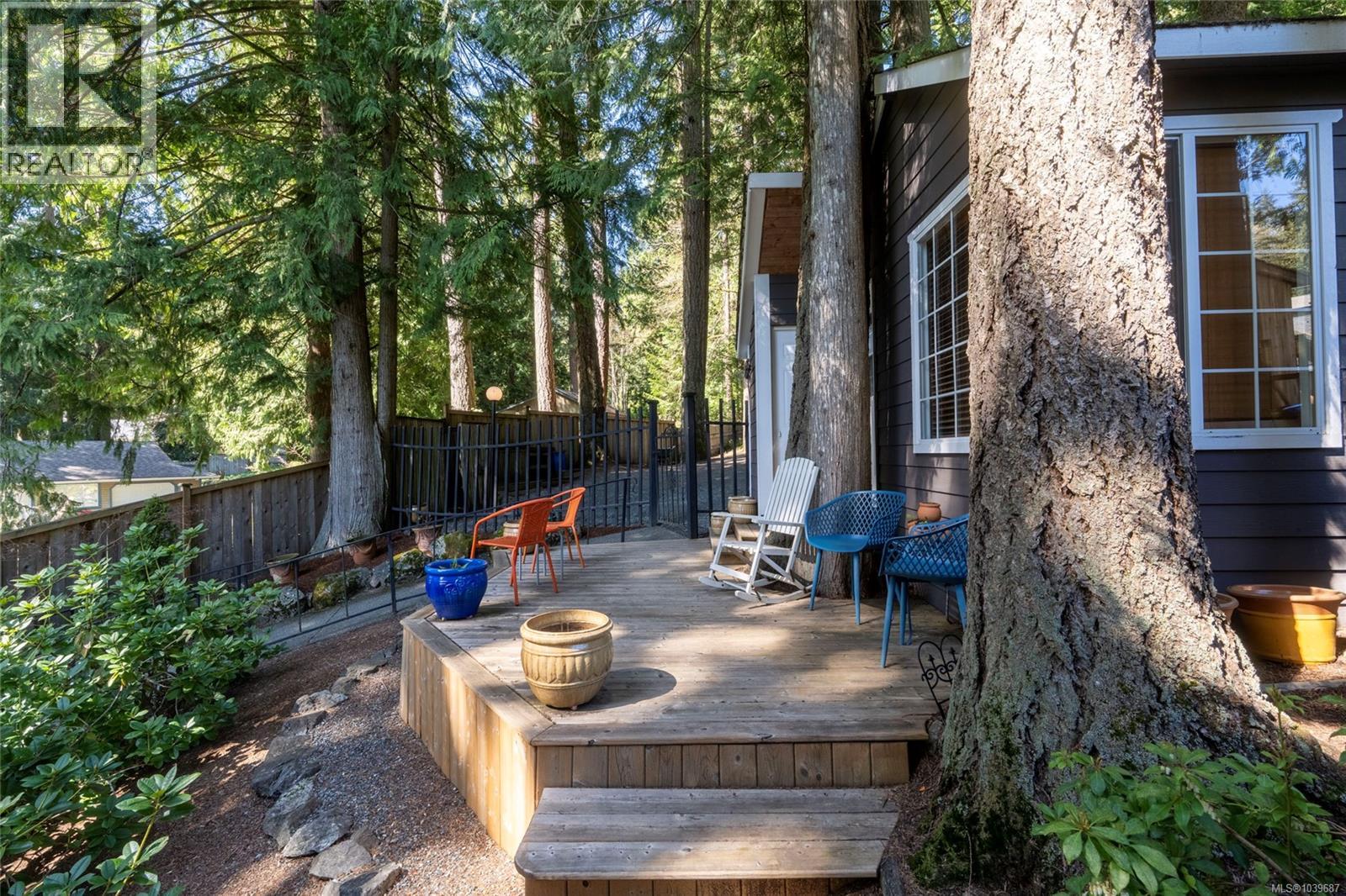 2308 Renfrew Rd - 39